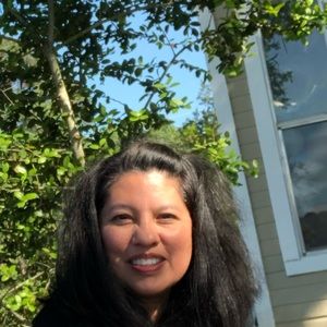 Meet your Posher, Patricia